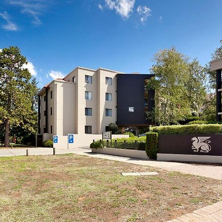Aac Apartments - Griffin Канбера Екстериор снимка